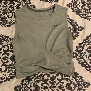 Nike Crop Top